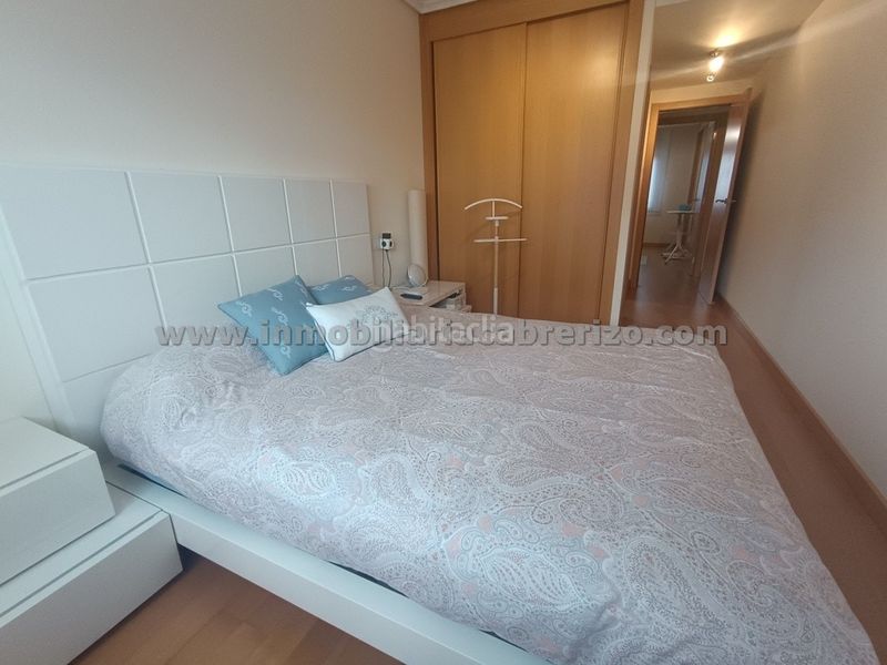 Foto 9d0832ee-c478-4acf-99d3-246918aae33d. Apartament amb calefacció aparcament piscina a La Cava - Fardachón Logroño