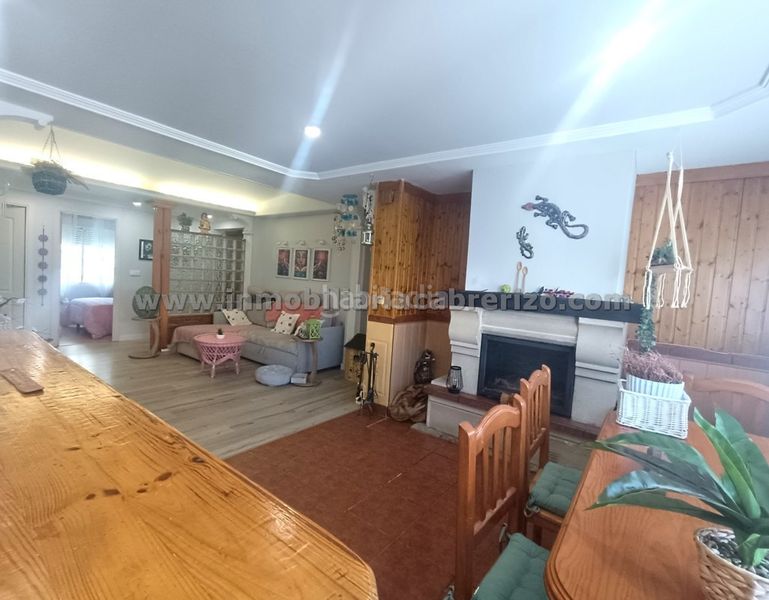 Foto 880bd4fa-66a0-4ea0-a923-8ea7750f4075. Apartament amb xemeneia calefacció a Gran Via Logroño