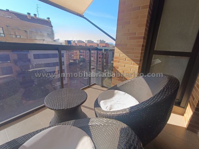 Foto 418a7ff0-6742-420b-89a3-4cb6d1aa9667. Pis amb calefacció aparcament piscina a La Cava - Fardachón Logroño