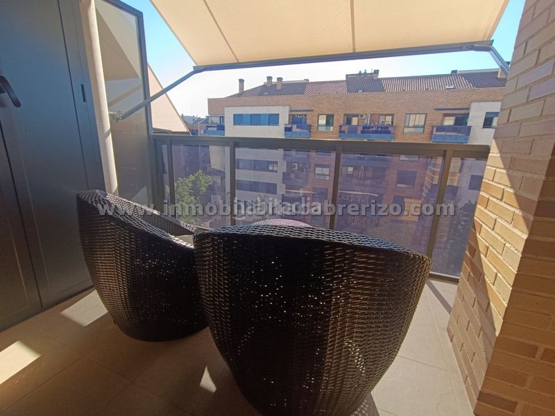 Foto b4203751-57ff-4208-a76b-1bb49c6c968d. Pis amb calefacció aparcament piscina a La Cava - Fardachón Logroño