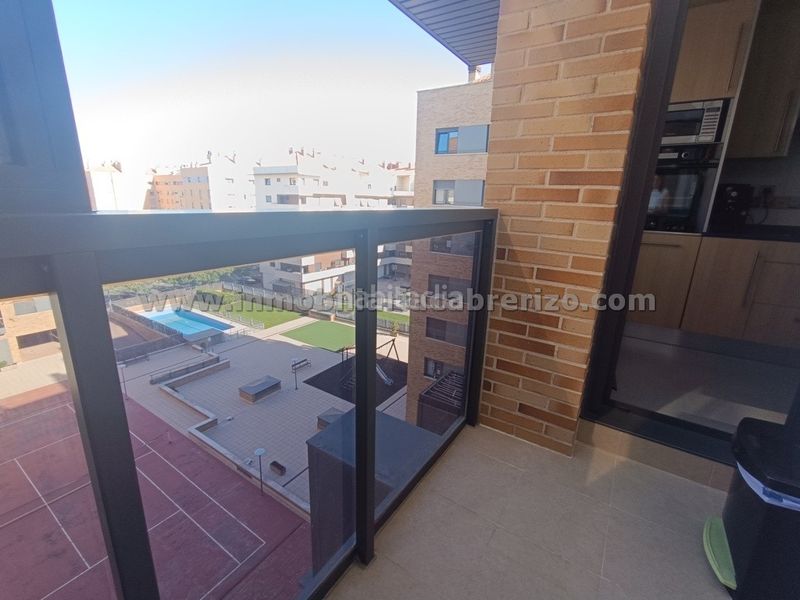 Foto f454ce1b-ad92-4842-b488-086ea9a4ec36. Pis amb calefacció aparcament piscina a La Cava - Fardachón Logroño