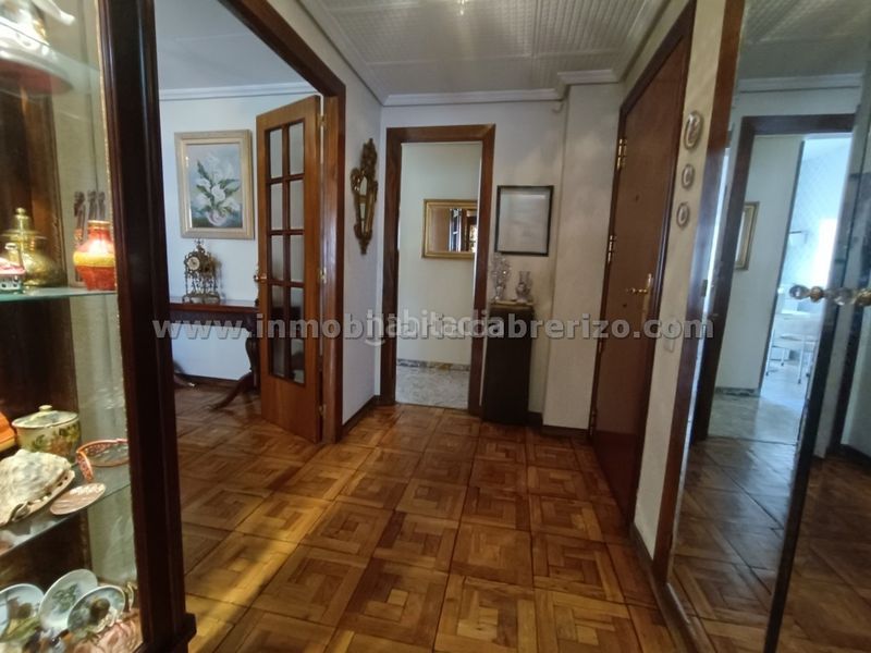 Foto fdbda840-a2c1-4d96-b3e2-d054c6944787. Pis amb calefacció a Jesuitas Logroño