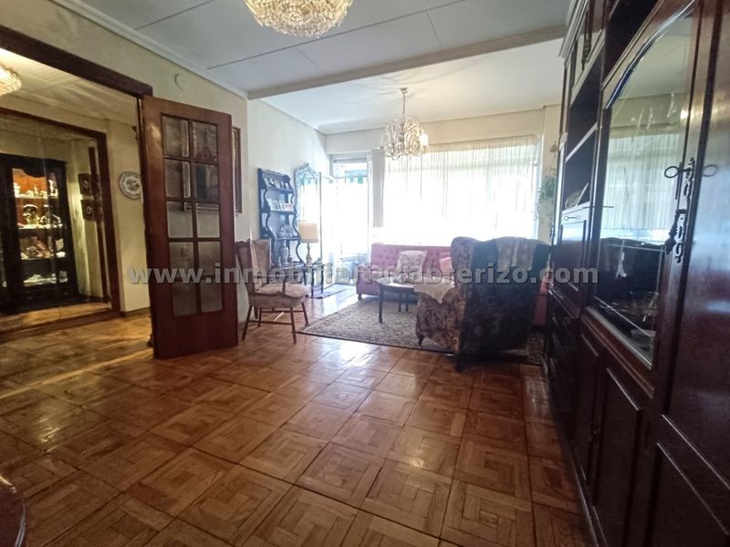 Foto c4777a07-a4aa-4b0b-bcd2-85278fd61eb2. Piso en Jesuitas Logroño