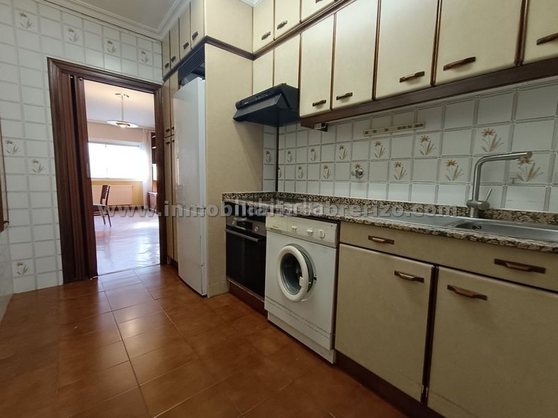 Foto 4c54d70c-692a-48a9-9016-fa487a732f70. Apartament amb calefacció a Gran Via Logroño