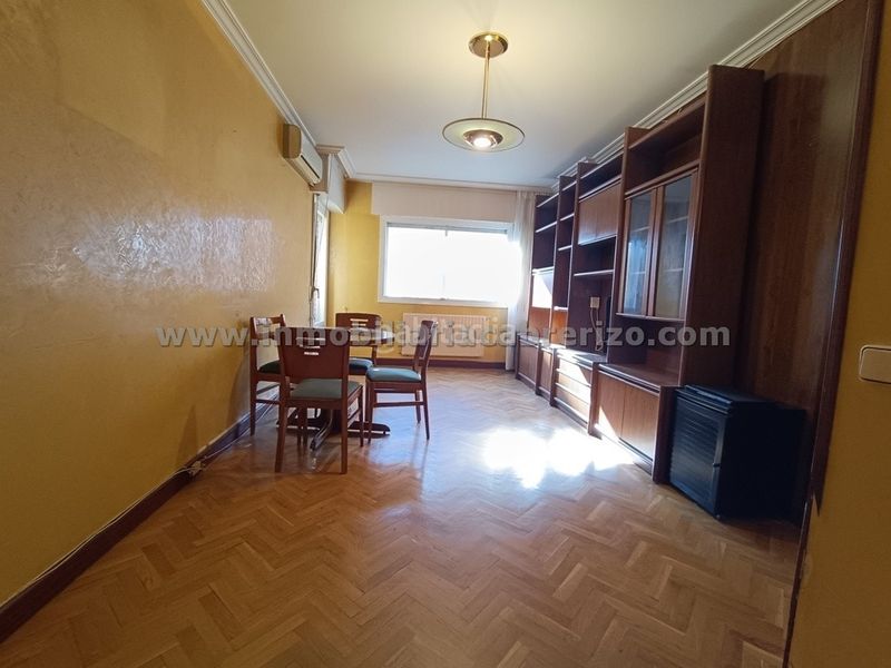 Foto 5242ae46-b3a8-4a82-a524-144264c46742. Apartament amb calefacció a Gran Via Logroño