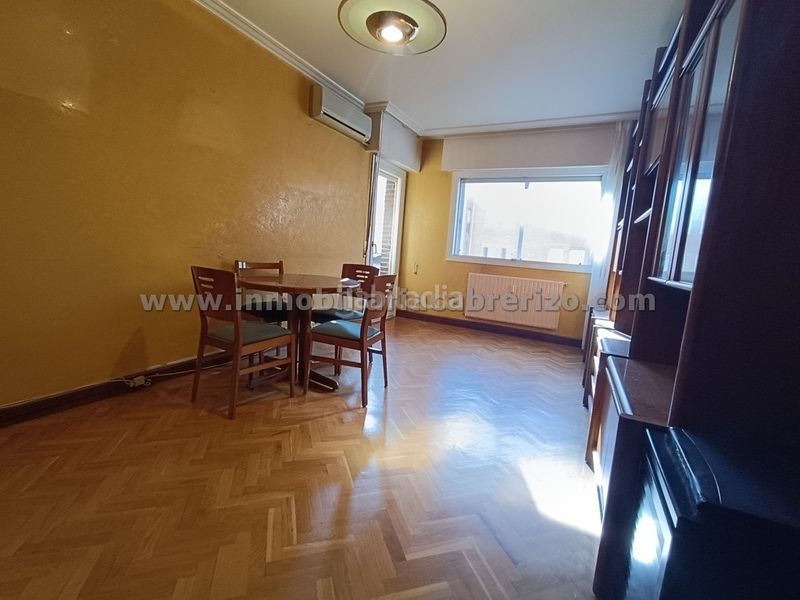 Foto 5e1a3620-9724-47d6-b063-cf4efcb4ec24. Apartament amb calefacció a Gran Via Logroño