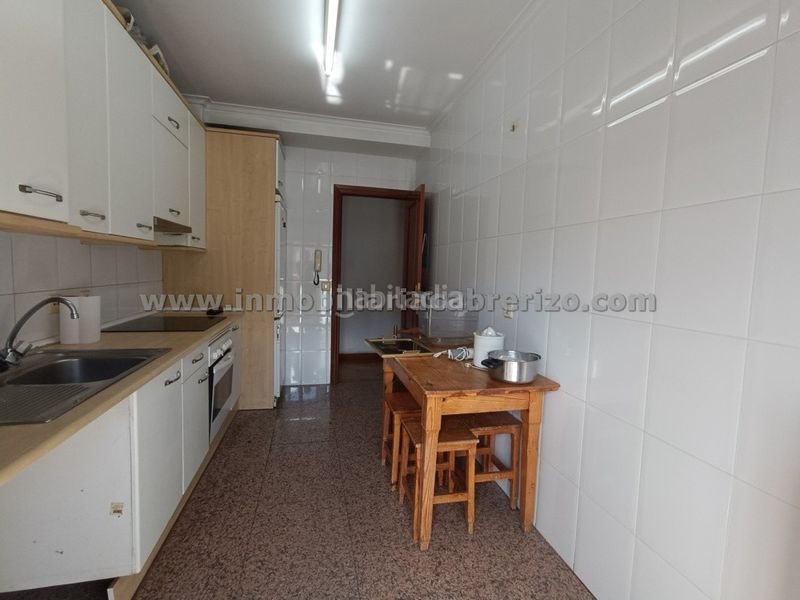 Foto 3a449dce-625a-4fd1-90dd-a5efd19b75f8. Apartament amb calefacció aparcament a San Adrián Logroño
