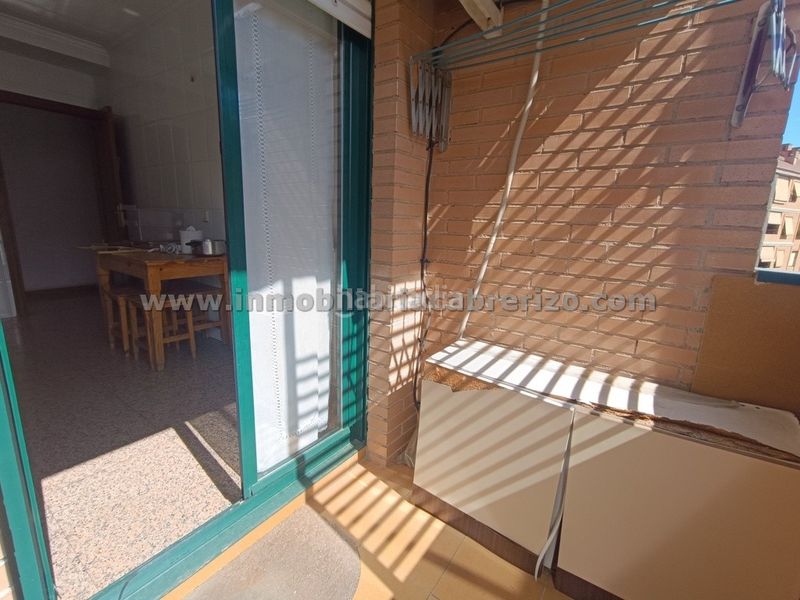 Foto a3ebd2e1-688b-4d35-a681-8f6aa20b0a91. Apartament amb calefacció aparcament a San Adrián Logroño