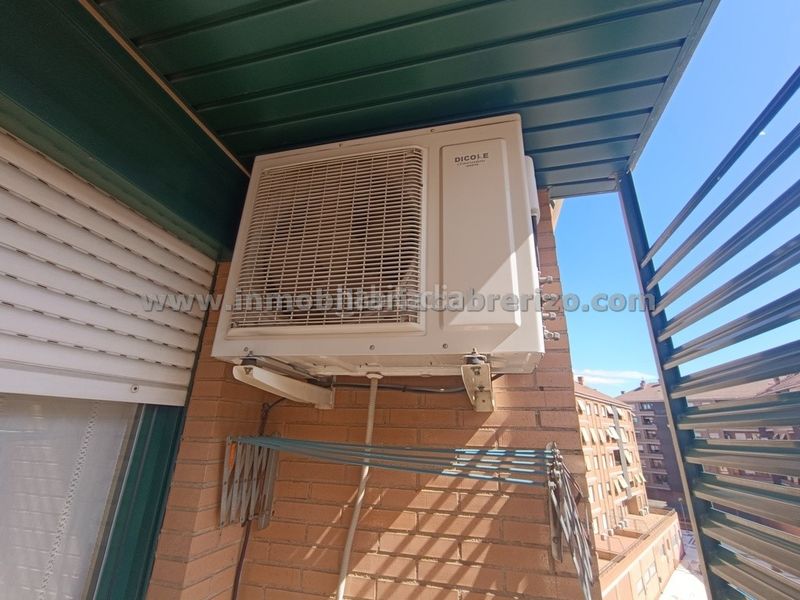 Foto ab63faa1-c325-417d-9a8e-bc4c75b44fba. Apartament amb calefacció aparcament a San Adrián Logroño