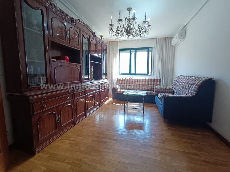 Foto f0e8042a-2e39-4755-a559-4caa1f3c63bc. Apartament amb calefacció aparcament a San Adrián Logroño