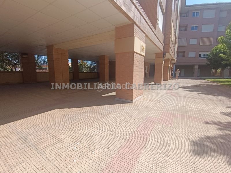Foto dc88a9f1-6aa8-4cc1-9018-9ed9e9e2f262. Pis amb calefacció piscina a Portillejo - Valdegastea Logroño