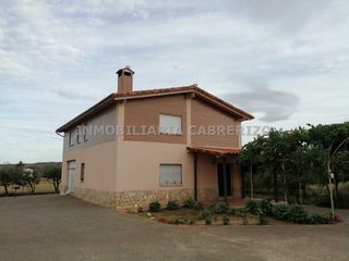 Chalet in Alberite
