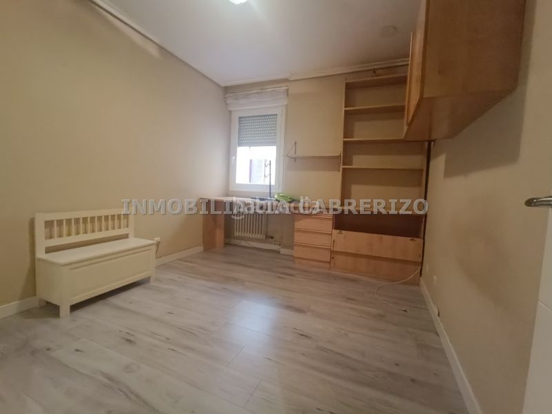 Foto 54e17627-1ba0-44e0-bd6b-a1d3f284ebeb. Piso en Juzgados Logroño