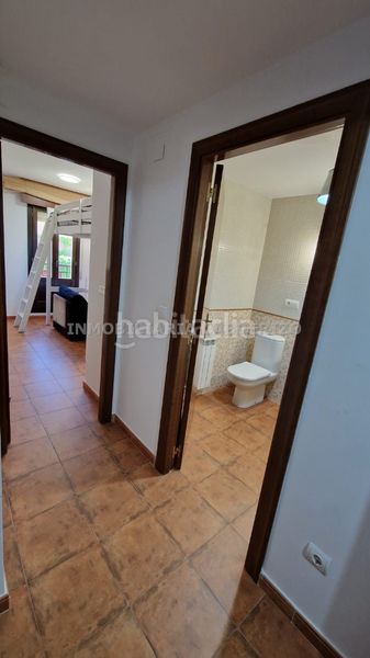Foto aa24df30-5fc6-4c3e-957c-6186a3667854. Dúplex amb xemeneia calefacció aparcament a Sojuela