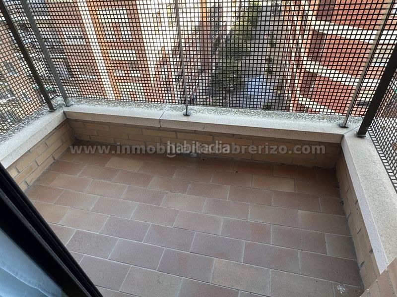 Foto 90ed9347-723c-4880-81f9-0e7e58f73ba5. Pis amb calefacció aparcament a Jesuitas Logroño