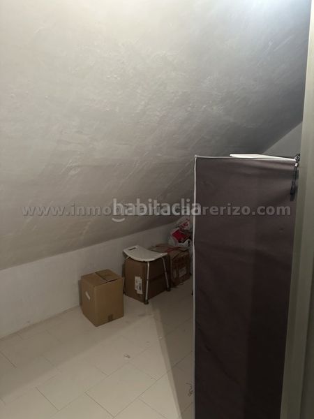 Foto 917a99d5-173f-46c4-b541-99775976b2f7. Pis amb calefacció aparcament a Jesuitas Logroño