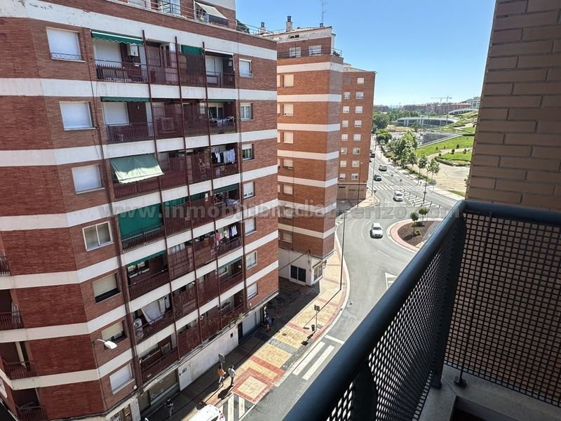 Foto 9e662551-1300-4bd1-8831-92095715e939. Pis amb calefacció aparcament a Jesuitas Logroño