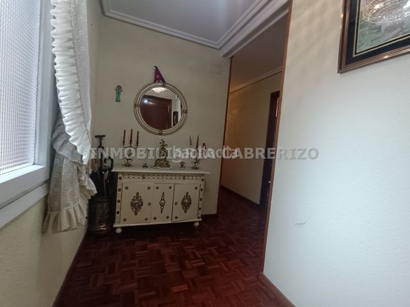 Foto a3d106bc-3548-4494-a84e-c529256748fe. Pis amb calefacció a Jesuitas Logroño