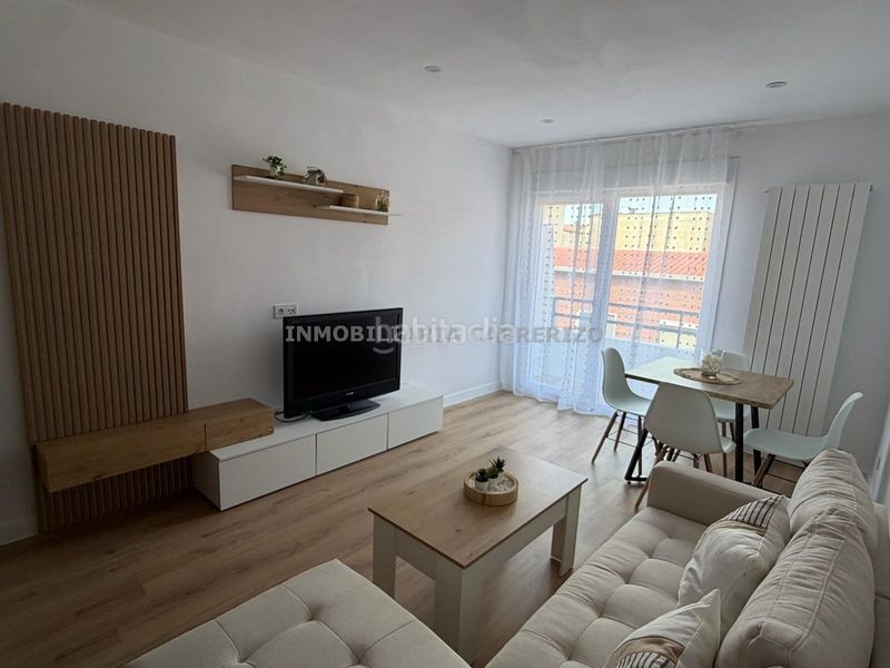 Foto ed4a14ce-ea38-48a6-9478-a3897aa9bb72. Pis amb calefacció a Oeste Logroño