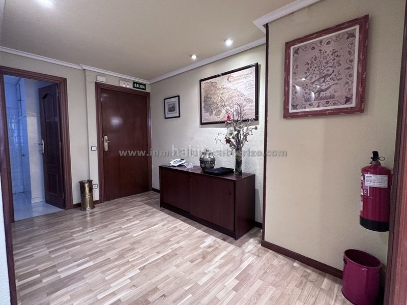 Foto 4446b7c4-a0bd-4772-940f-f6892871112f. Affitto ufficio con riscaldamento in Casco Antiguo Logroño