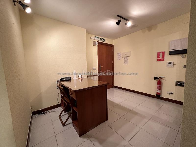 Foto 1eaef1ca-8104-42a3-9568-0723019630a8. Bureau avec chauffage dans Gran Via Logroño