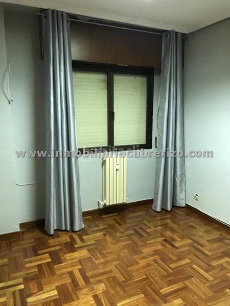 Foto c5181783-86ef-485a-935d-34689f4b645e. Piso en Gran Via Logroño