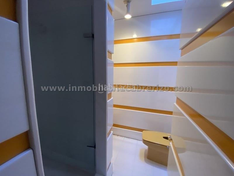 Foto 6aca893d-2e9c-451f-85a1-a4b29d70943b. Casa con riscaldamento parcheggio piscina in Avenida Madrid Logroño
