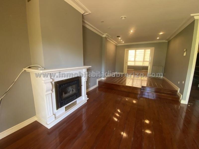 Foto 33a6e3ac-d732-419e-a210-5a6a16318560. House with heating parking pool in Avenida Madrid Logroño