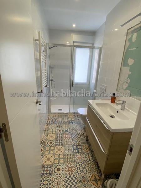 Foto b76f5394-cf18-4d6a-9978-24ad5b711636. Piso en Gran Via Logroño