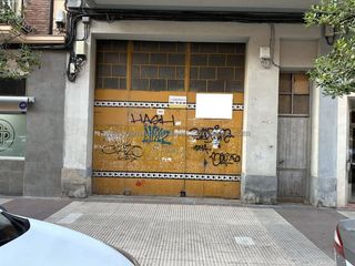 Miete Geschäftsraum in Calle huesca 9