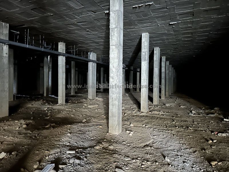 Foto 25168552-ff8d-4abf-8567-03be526a634d. Bâtiment à usage industriel dans Polígono Cantabria Logroño