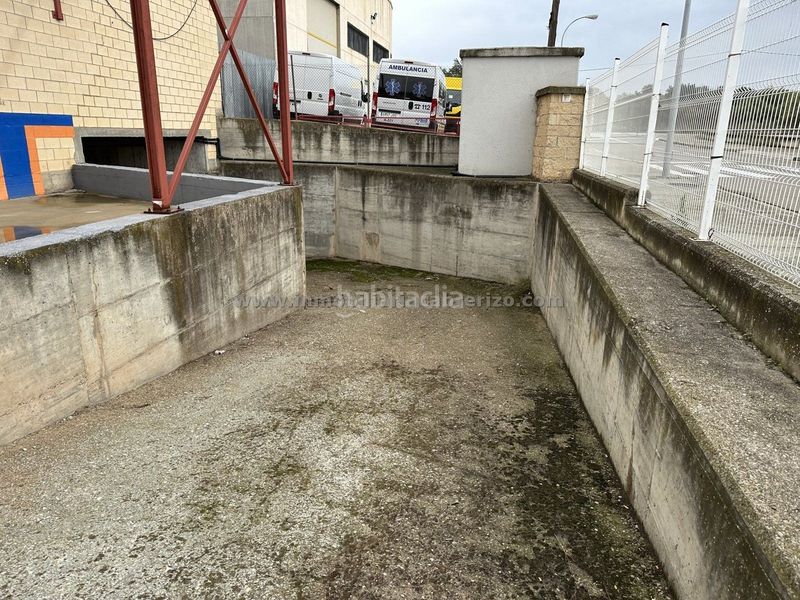 Foto 73a8d48e-61af-4518-a766-26d8dbd54cab. Bâtiment à usage industriel dans Polígono Cantabria Logroño