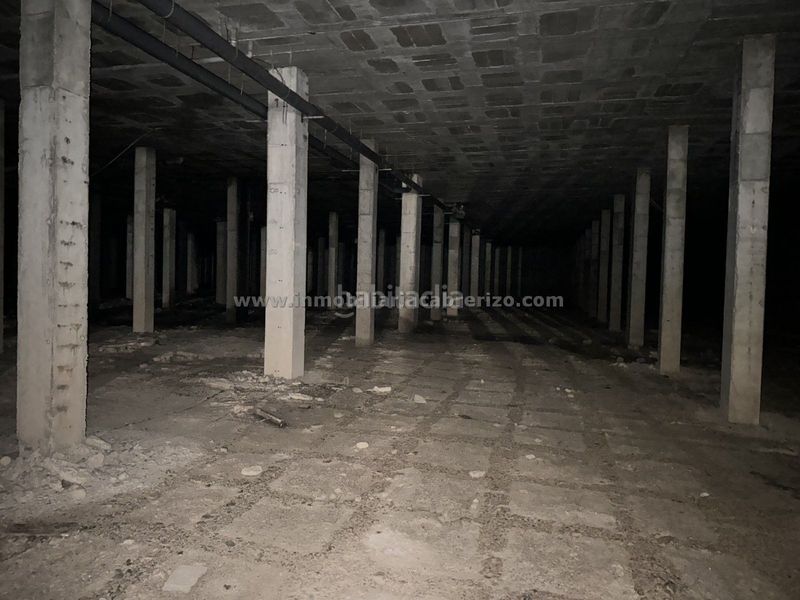 Foto a51ccc24-6e6b-413d-a12c-cfbea963a4d5. Bâtiment à usage industriel dans Polígono Cantabria Logroño