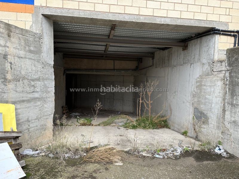 Foto e9fa476e-7e16-4274-8be0-77af712b2e83. Bâtiment à usage industriel dans Polígono Cantabria Logroño
