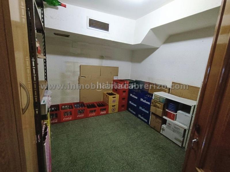 Foto 13fd1b90-edb5-4e91-a96d-45a51220fb3a. Local comercial en Oeste Logroño