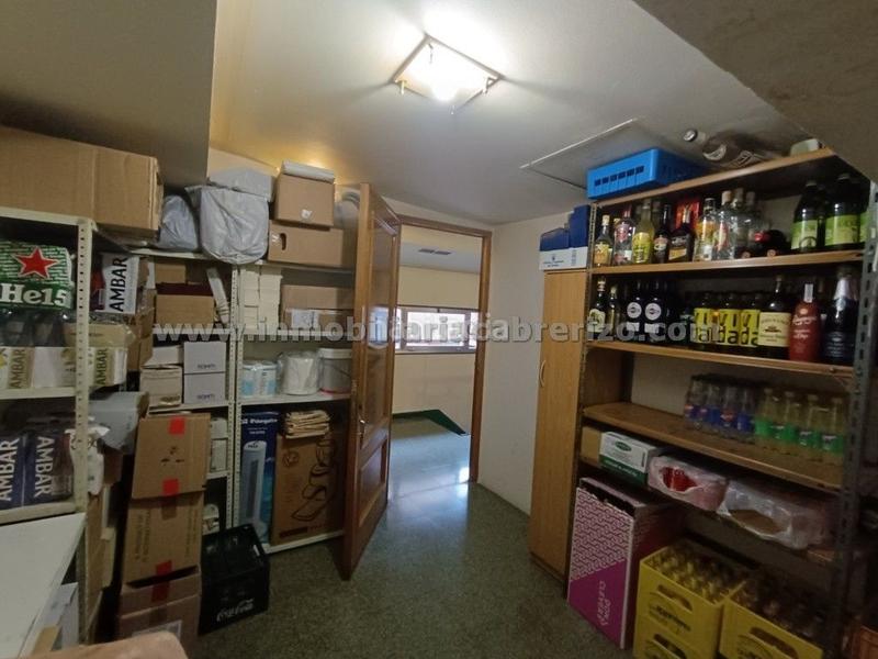 Foto 588c49e0-2ea0-4623-98fc-24026f88575e. Local comercial en Oeste Logroño