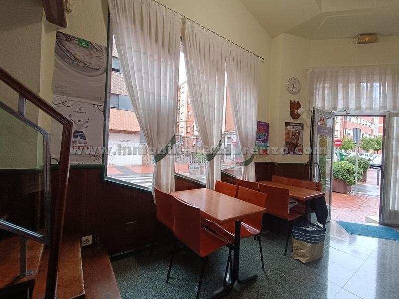 Foto 98c9eb9d-5e34-4f70-8e5c-d42161d1c5cb. Local comercial en Oeste Logroño