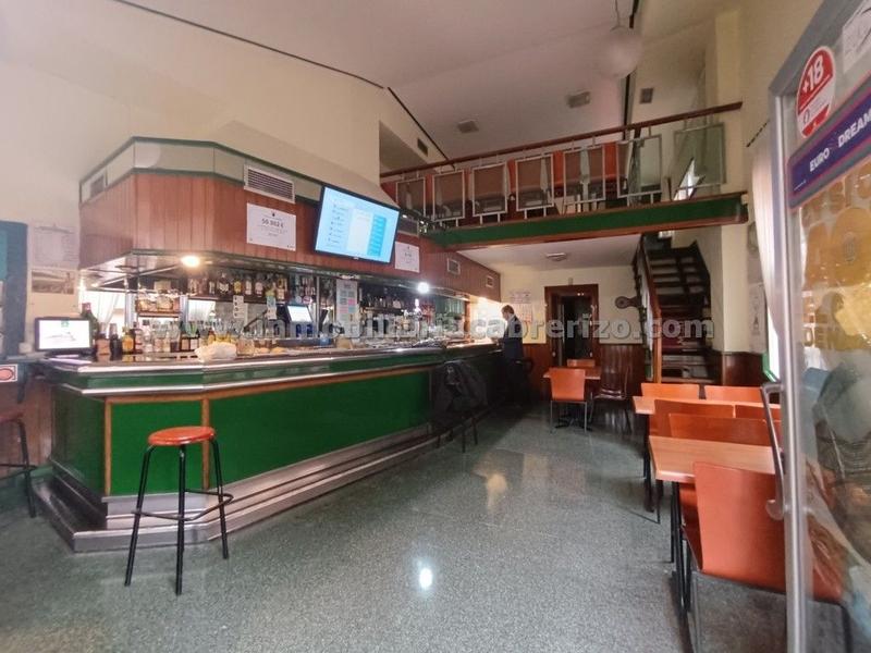 Foto f5052f70-441e-475b-b27d-39d49d15deeb. Local comercial en Oeste Logroño