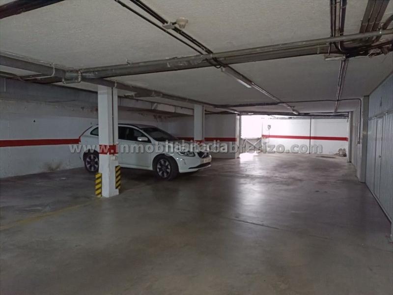 Foto 055fd46b-da21-4f65-98e3-863a8705fd20. Casa a schiera con riscaldamento parcheggio piscina in Logroño