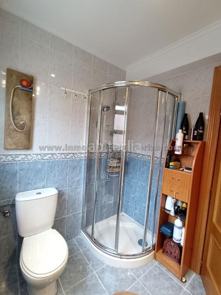 Foto 4d3e3c95-f44c-480a-b4f9-6c80de1f79b3. Casa a schiera con riscaldamento parcheggio piscina in Logroño