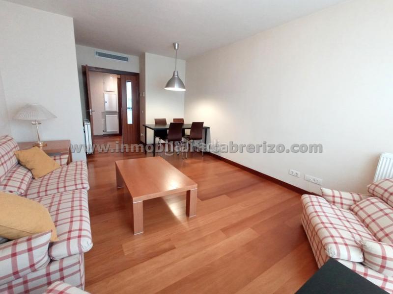 Foto 00073cda-25f9-4d2a-9368-1b0dac7458e1. Apartment with heating pool in La Cava - Fardachón Logroño