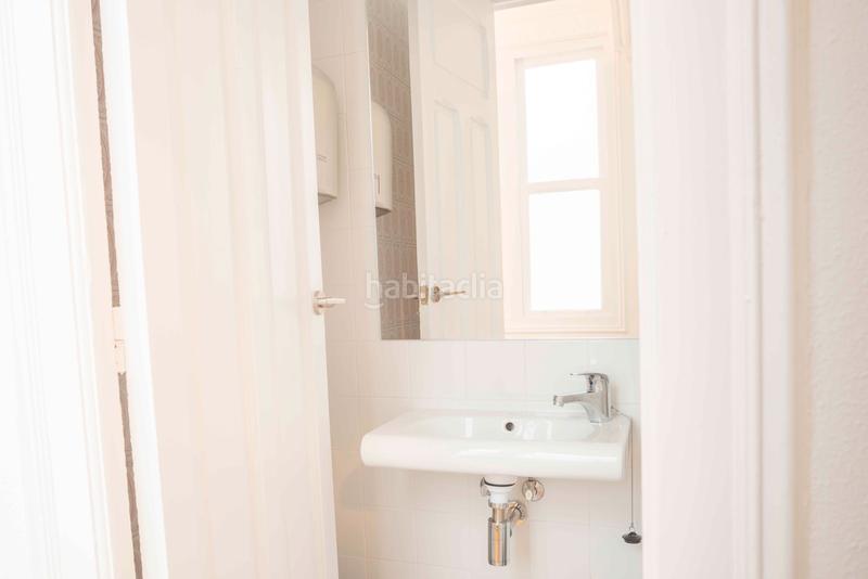 Foto be3fb419-3fd4-40a3-9f9a-1a87d82dad35. Rent office space with heating in Gran Via Logroño