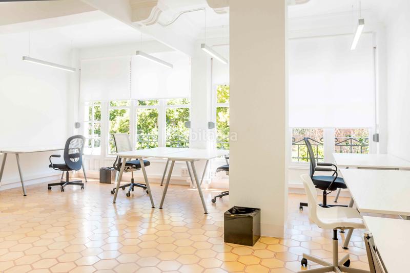 Foto d37752db-5e94-4c63-bb86-94a9c880bd3e. Alquiler oficina en Gran Via Logroño