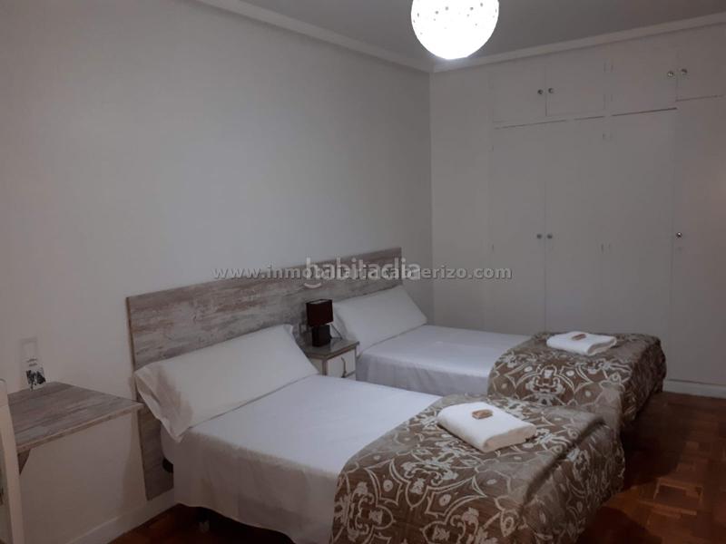 Foto 54b297c5-e44d-4df6-8a79-aaf55e710d0f. Piso en Oeste Logroño
