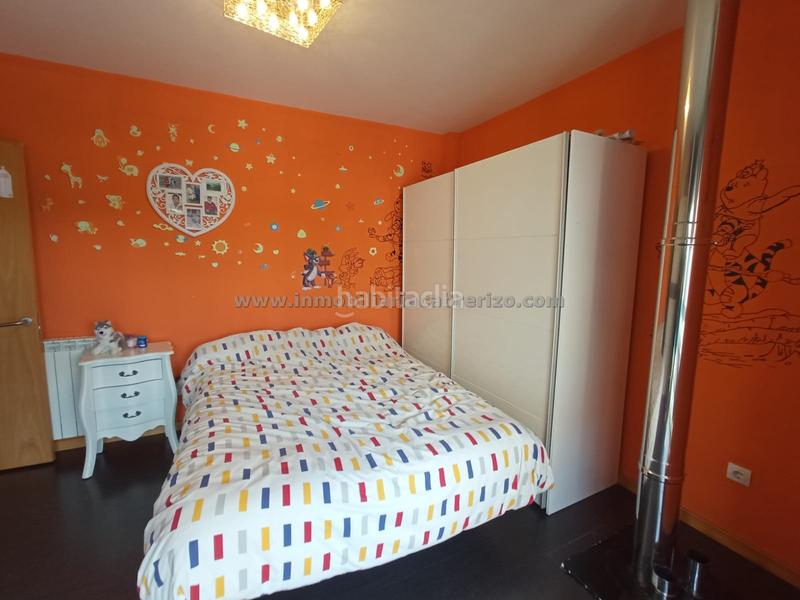 Foto 05c8ba5a-1191-4833-a5b4-ce8cdbda4d04. Casa adossada amb calefacció aparcament piscina a Alberite