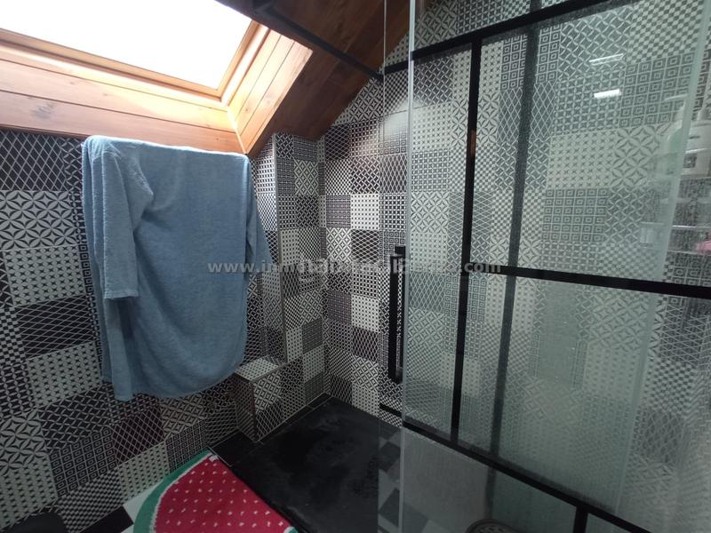 Foto 33273265-d876-412d-b0db-40625d4adc34. Casa adossada amb calefacció aparcament piscina a Alberite