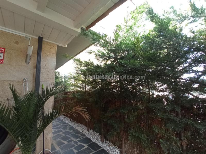 Foto 36138a04-ba3b-4218-af4f-9c5836d808df. Casa adossada amb calefacció aparcament piscina a Alberite