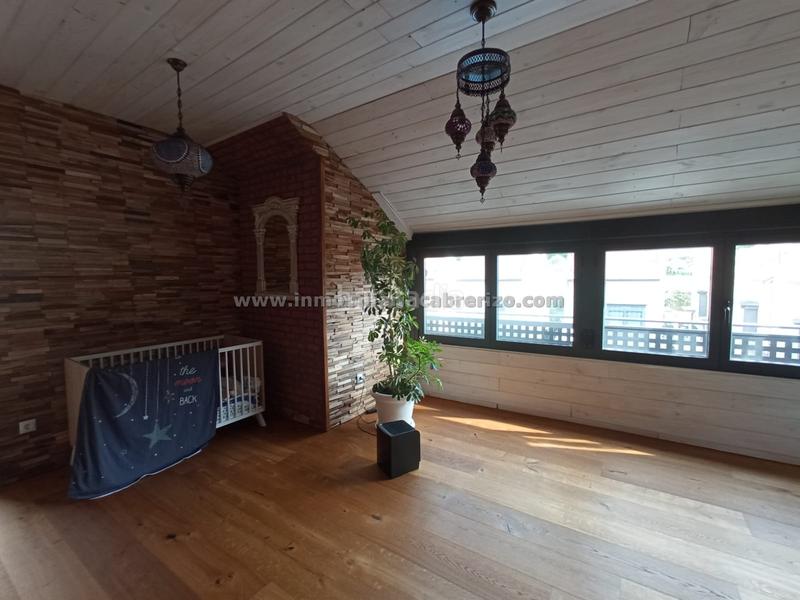 Foto 4b5bc46a-fefb-49dc-b6ac-13e9360c492f. Casa adossada amb calefacció aparcament piscina a Alberite