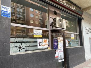 Local Comercial en Calle Carmen Medrano