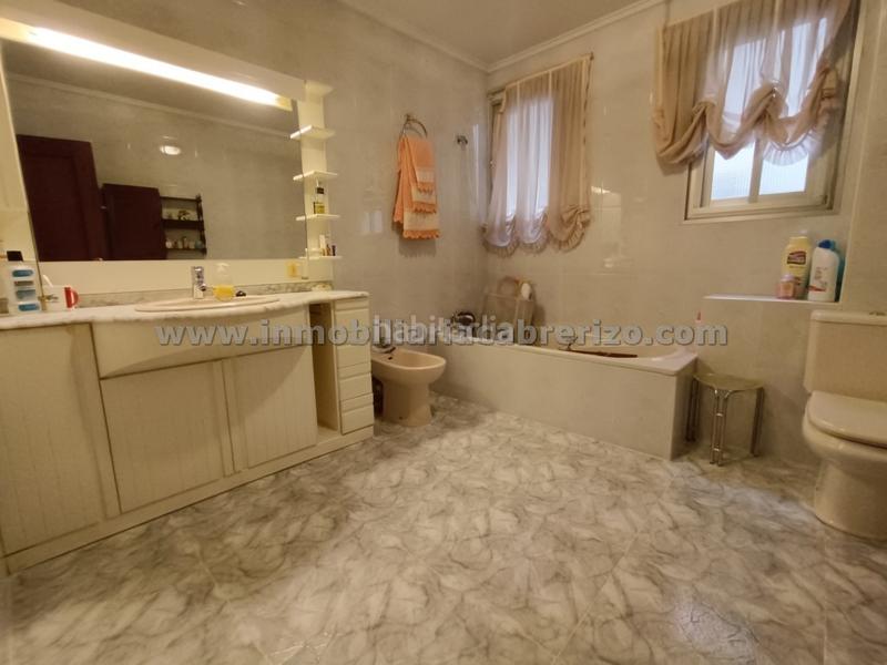 Foto 0d452188-afd0-4159-8ce8-591d40f8ae4e. Piso fantástico piso en el centro en Jesuitas Logroño